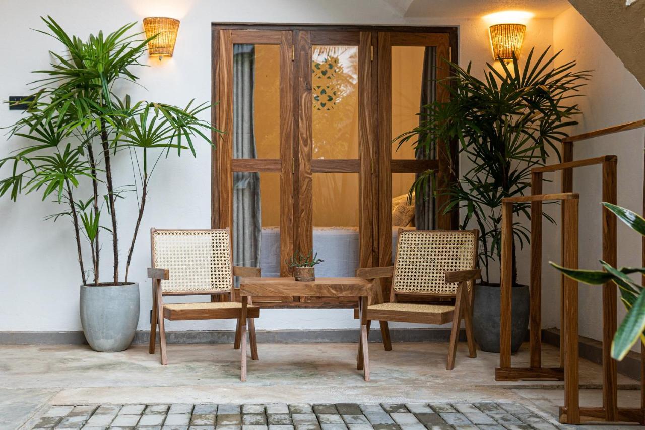 Lucky'S Surf Camp Bed & Breakfast Weligama Dış mekan fotoğraf