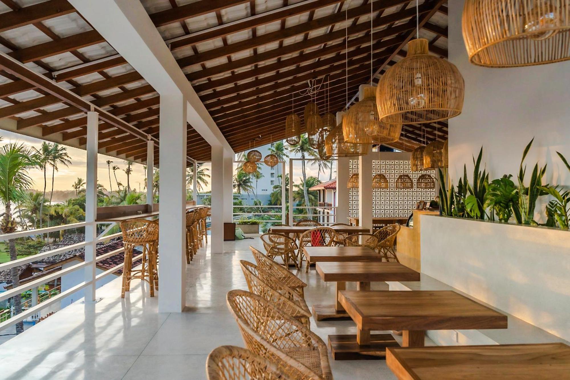 Lucky'S Surf Camp Bed & Breakfast Weligama Dış mekan fotoğraf