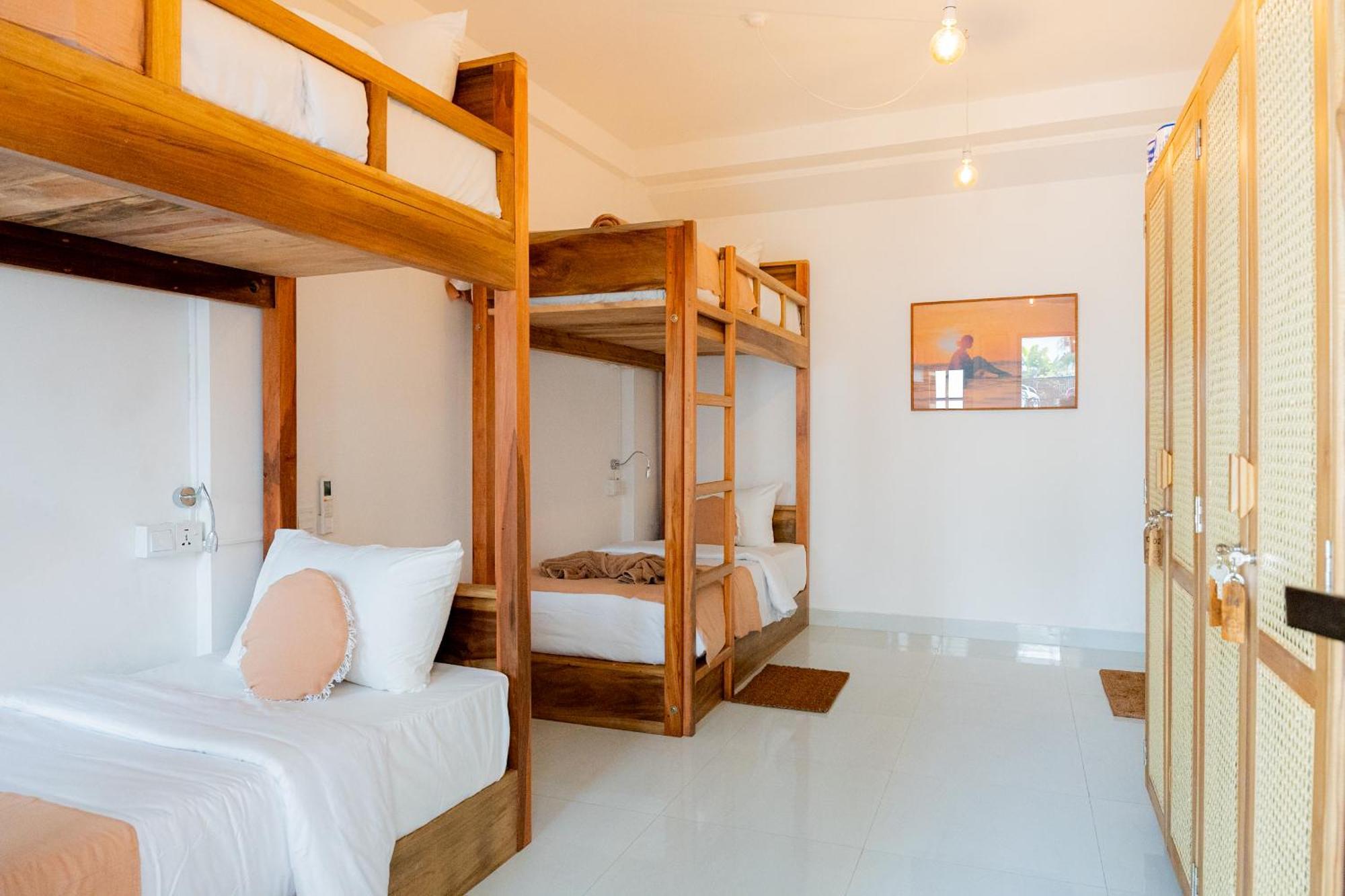 Lucky'S Surf Camp Bed & Breakfast Weligama Dış mekan fotoğraf