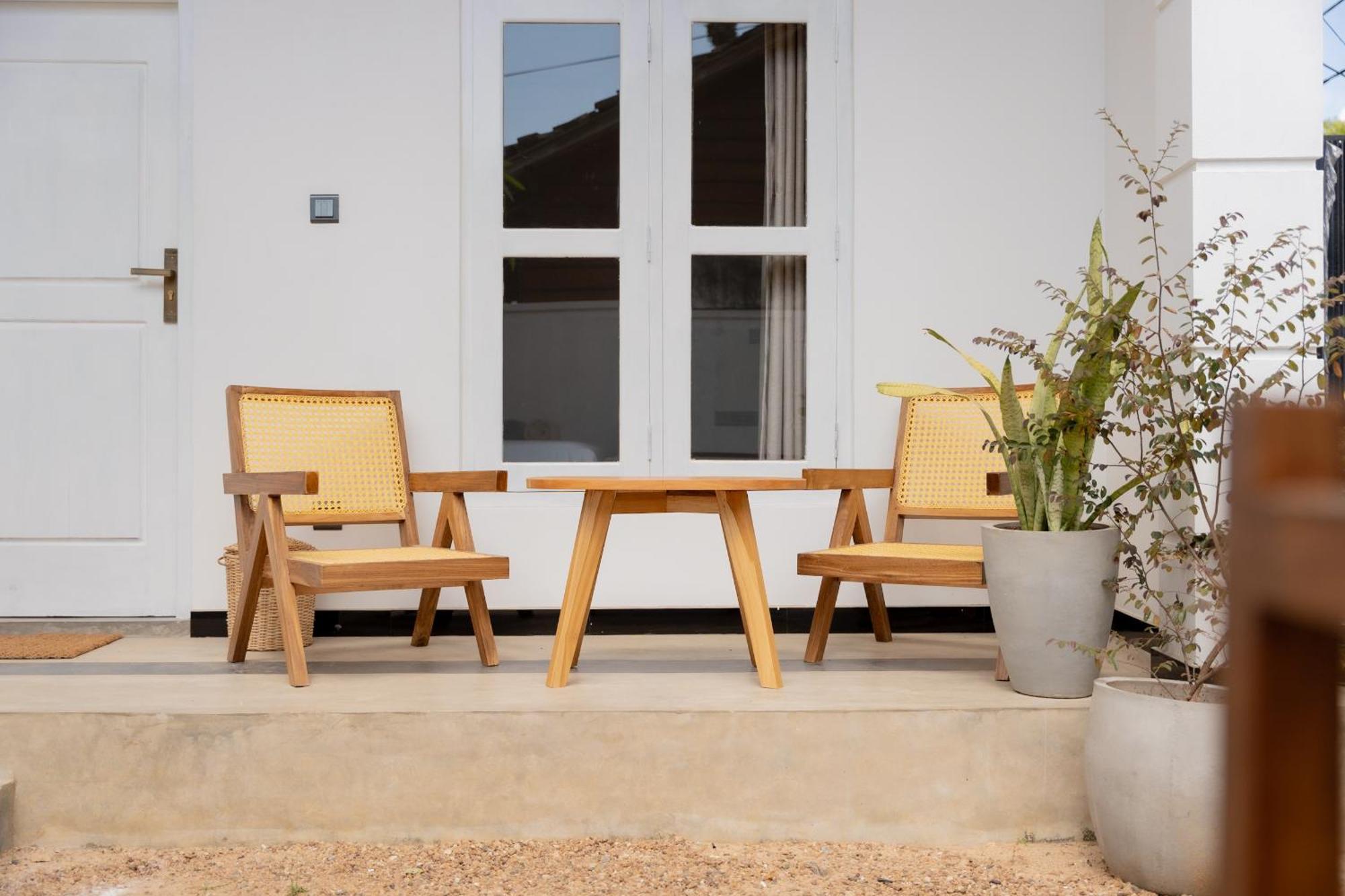 Lucky'S Surf Camp Bed & Breakfast Weligama Dış mekan fotoğraf