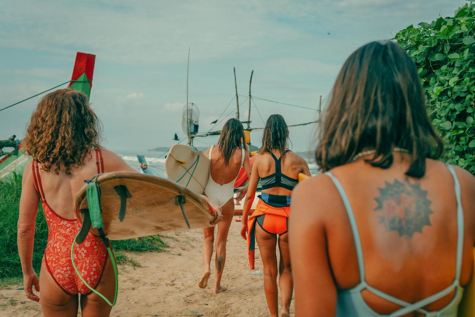 Lucky'S Surf Camp Bed & Breakfast Weligama Dış mekan fotoğraf